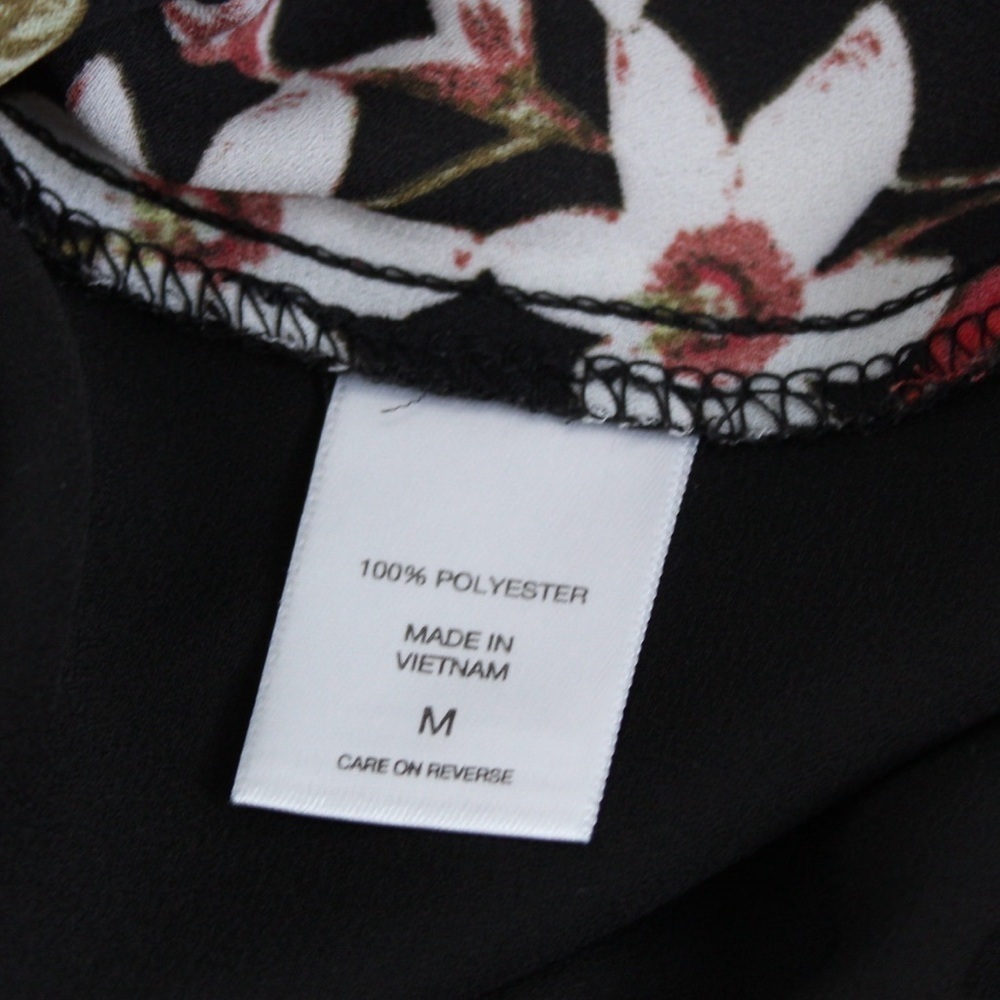 New York & Co. 7th Avenue Floral Print Cap Short Sleeve Women’s Blouse Medium - Picture 6 of 8